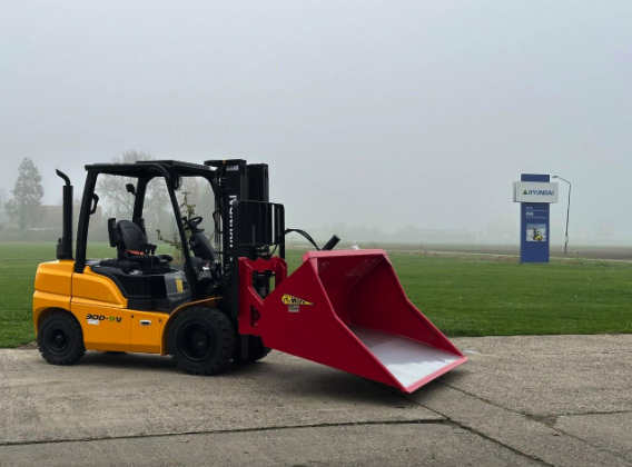 Schepbak (schep bak) op heftruck — agrarische sector (graan, mest, kuil), schepbak voor heftruck, (kiep)bak/schepbak toepassing